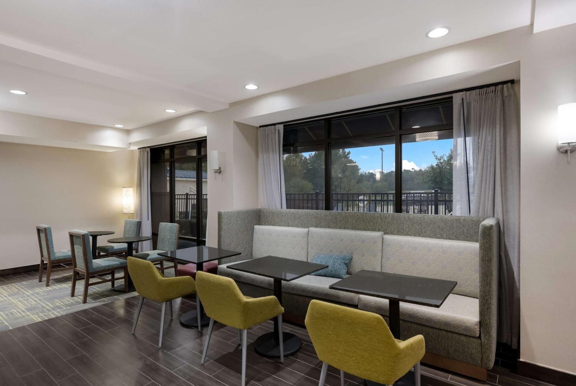Hampton Inn Маршалл Экстерьер фото