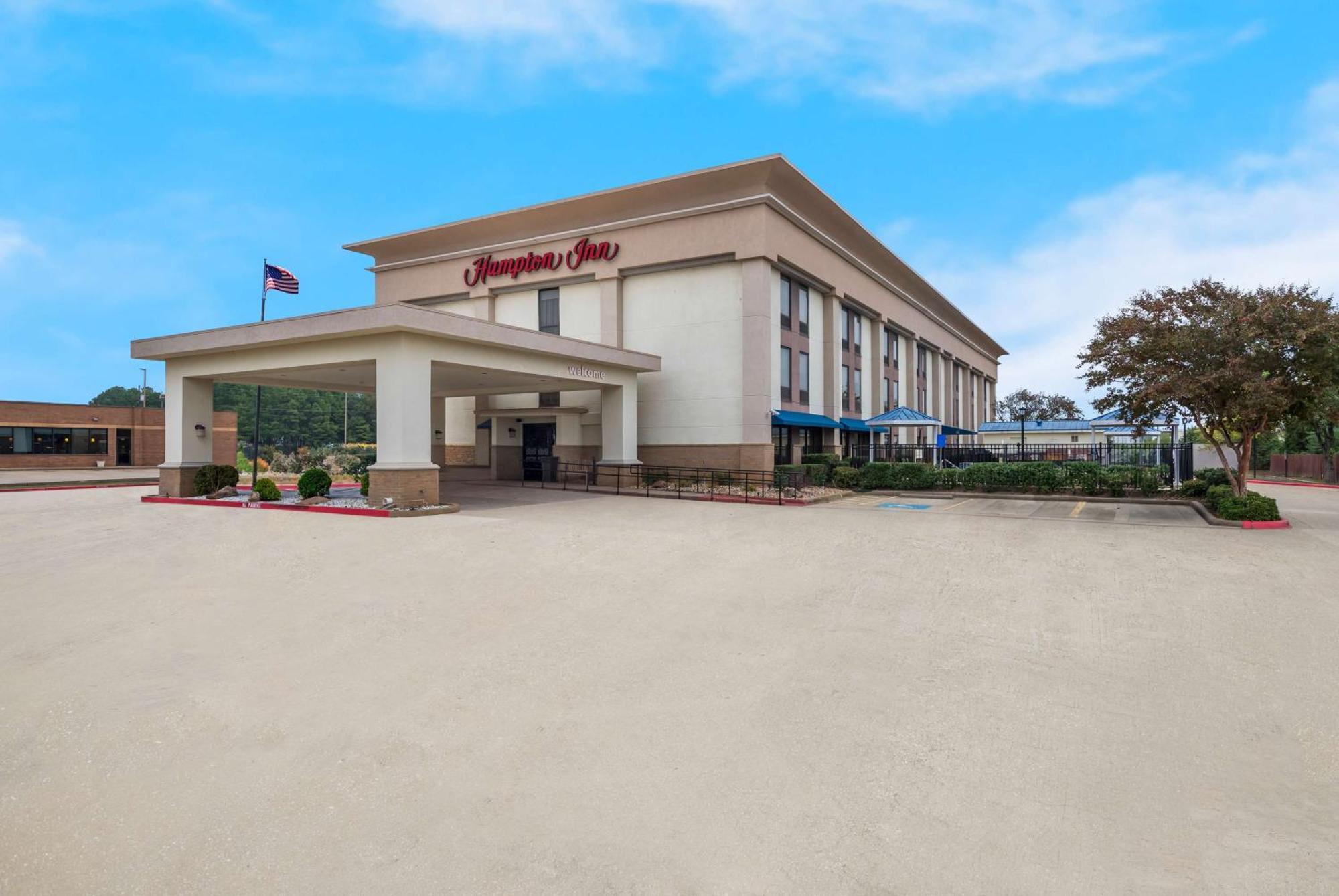 Hampton Inn Маршалл Экстерьер фото